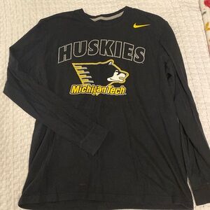 Men’s Nike Michigan Tech long sleeve shirt